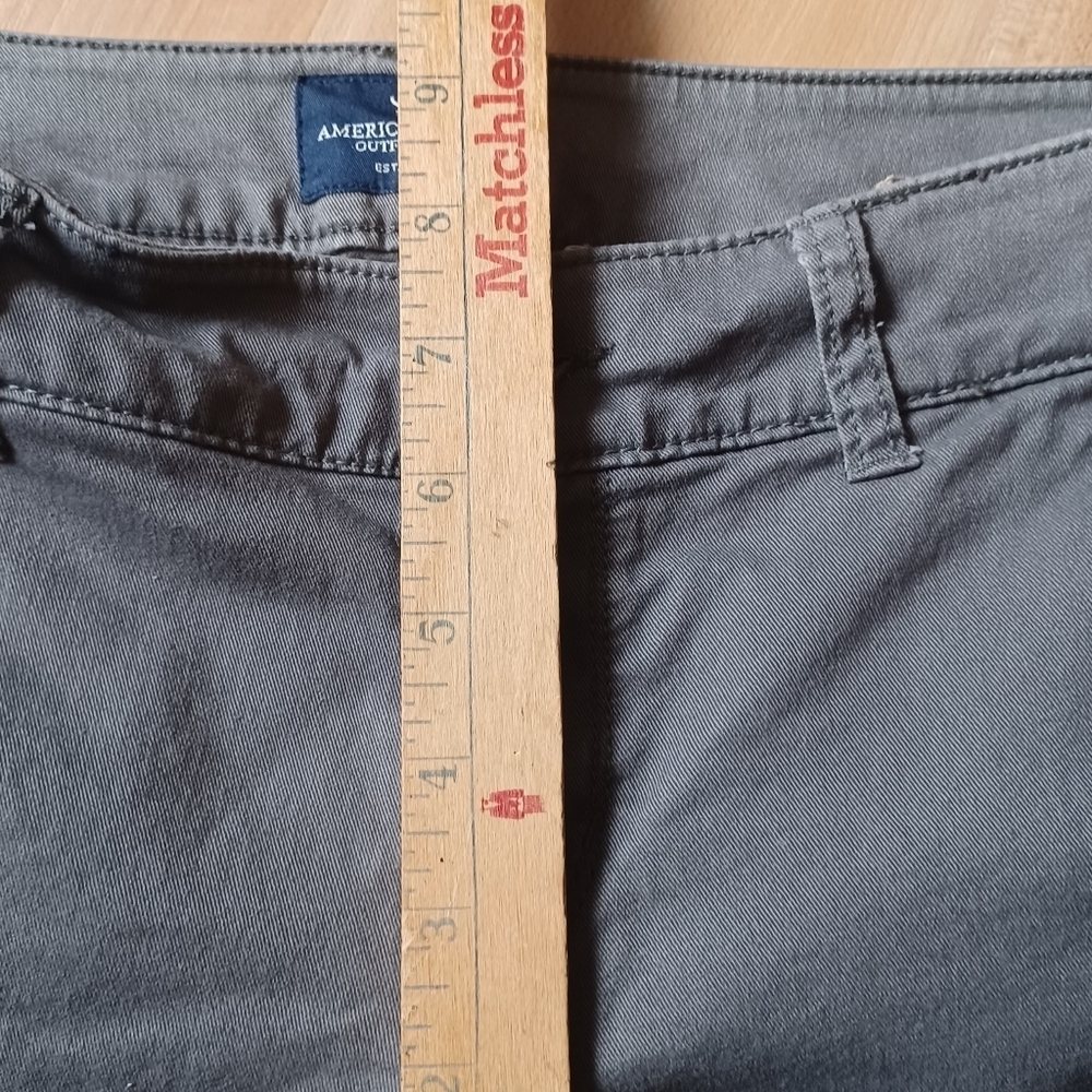 American Eagle Womens Kick Boot Pants 4 Short Charcoal Gray Stretch Chino Casual - Picture 9 of 10
